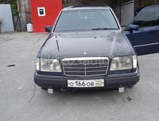 Mercedes-Benz 124