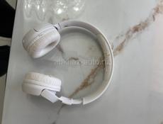 Беспроводные наушники JBL