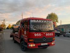 Mercedes-Benz 100-Series