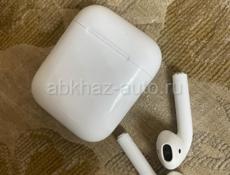 AirPods (2-го поколения)