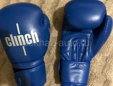 Продам перчатки для бокса