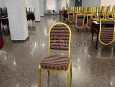 Продаются офисные и банкетные стулья 
