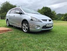 Mitsubishi Grandis