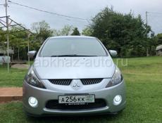 Mitsubishi Grandis