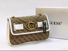 Сумочки все в наличии guess 