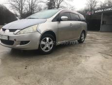 Mitsubishi Grandis