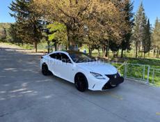 Lexus RS