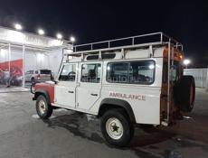 Land Rover 110 Defender