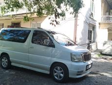 Nissan Elgrand