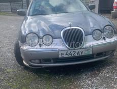 Jaguar S-Type