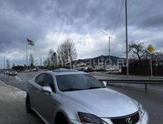 Фара на Lexus is 