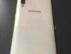 Samsung galaxi A70