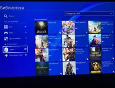 Продаю ps4 slim 1tb с двумя геймпадами 