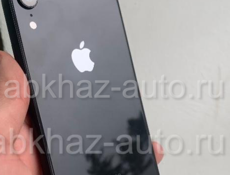iPhone XR 64 гига в отличном состоянии в чёрном цвета оригинал без обмена