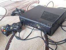 Xbox 360s + 37 игр + жёсткий диск на 500 gb