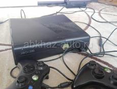 Xbox 360s + 37 игр + жёсткий диск на 500 gb