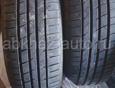 245/45 r19