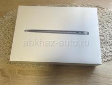 Продам Apple MacBook