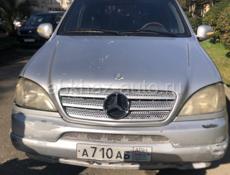 Mercedes-Benz ML