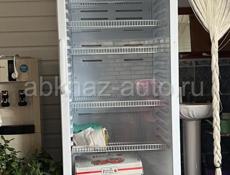 Холодильник для магазина покупал с магазина летом 2023г 