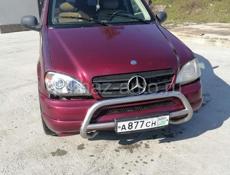 Mercedes-Benz ML