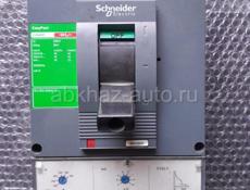 Выключатель Schneider CVS400F