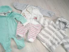 Пакет одежды для новорожденного.Выписка