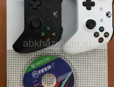 Срочно Xbox One S 2016 года