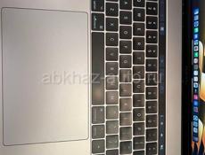 Makbook Pro15 (2017) Apple