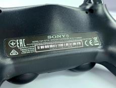 Джойстики Dualshock 4