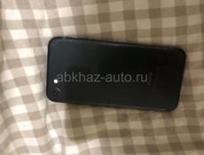 Продаю срочно iPhone 7 