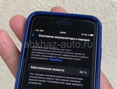 Айфон SE 2020-128 gb