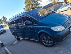 Mercedes-Benz Viano