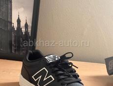 New Balance 480