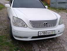 Lexus LS