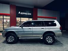 Mitsubishi Montero