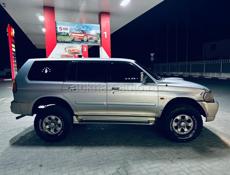 Mitsubishi Montero