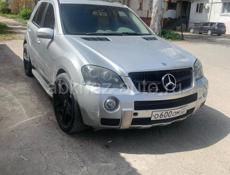 Mercedes-Benz ML