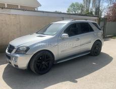 Mercedes-Benz ML