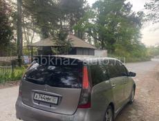 Mitsubishi Grandis