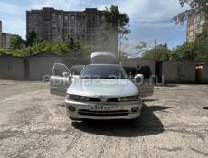 Mitsubishi Galant