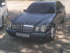 Mercedes-Benz E-Класс
