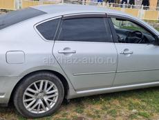 Nissan fuga