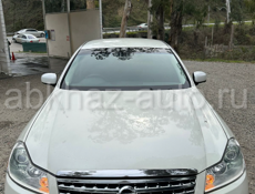 Nissan fuga