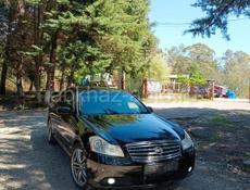 Nissan fuga