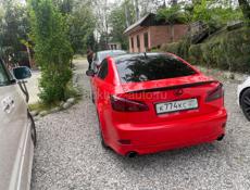 Lexus IS