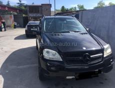 Mercedes-Benz ML