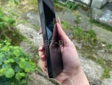 продаю Xiaomi 13 на 256гб 