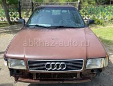 Audi 80