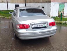 Kia Opirus